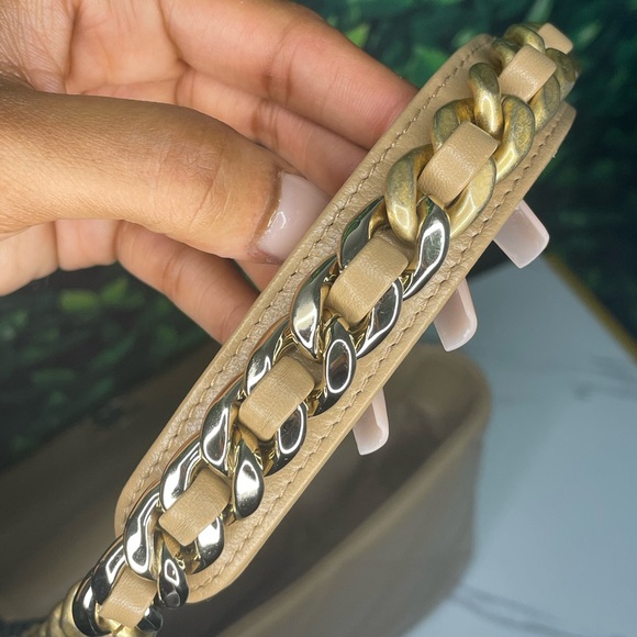 CHANEL PURSE 100% AUTHENTIC CHANEL BAG CHANEL 19 FLAP BAG - Picture 10 of 15